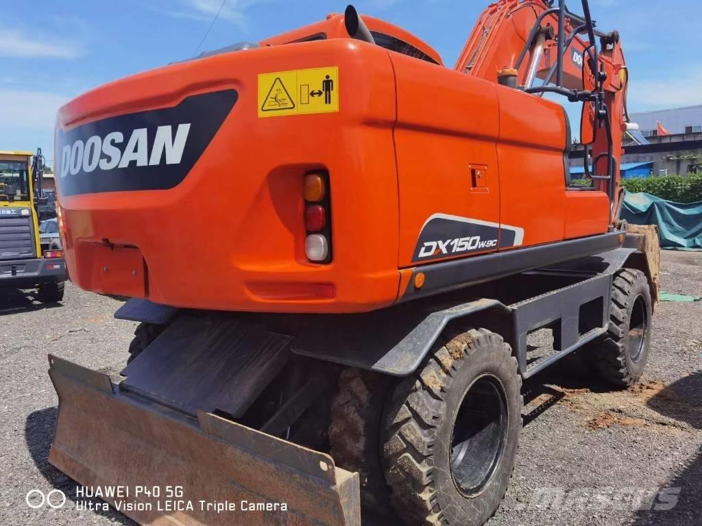 Doosan DX150W-9C Gumikerekes kotrók