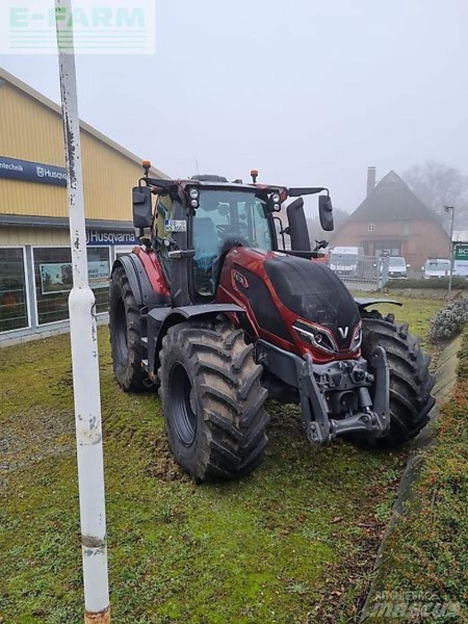 Valtra q 265 Traktorok