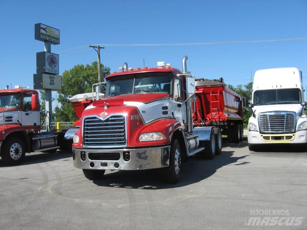 Mack CXN 613 Nyergesvontatók