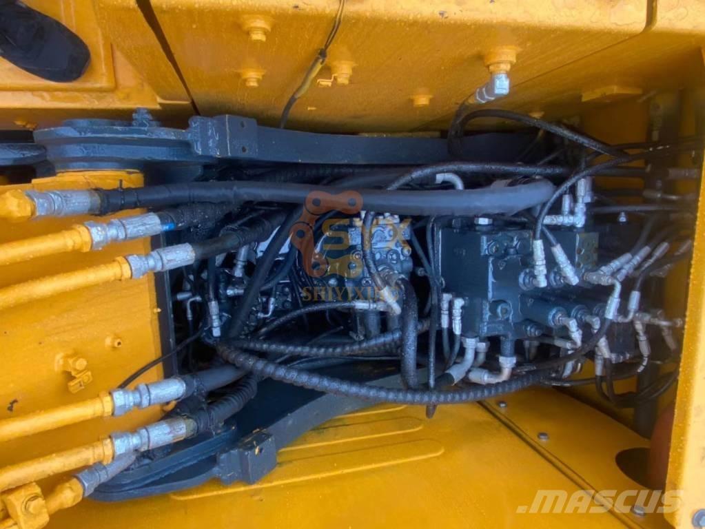 Hyundai 150W -9 Gumikerekes kotrók