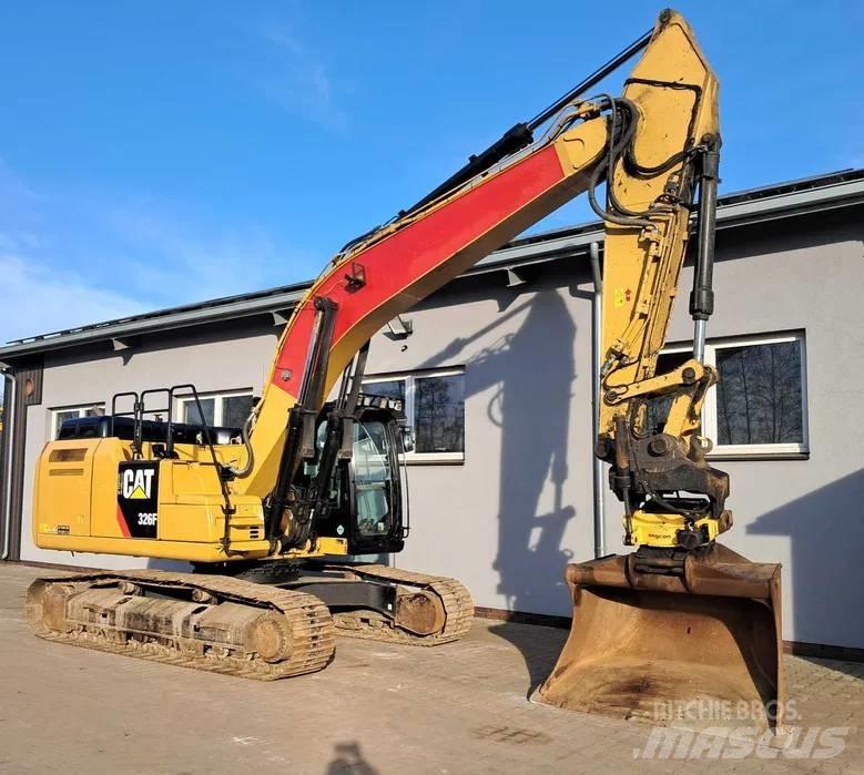CAT 326 F L Lánctalpas kotrók