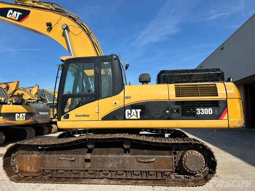 CAT 330 D L Lánctalpas kotrók