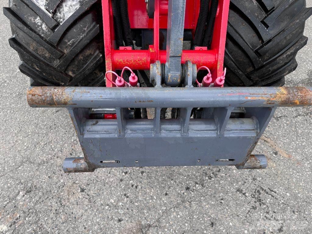 VM Loader 1040 LX Univerzális rakodók