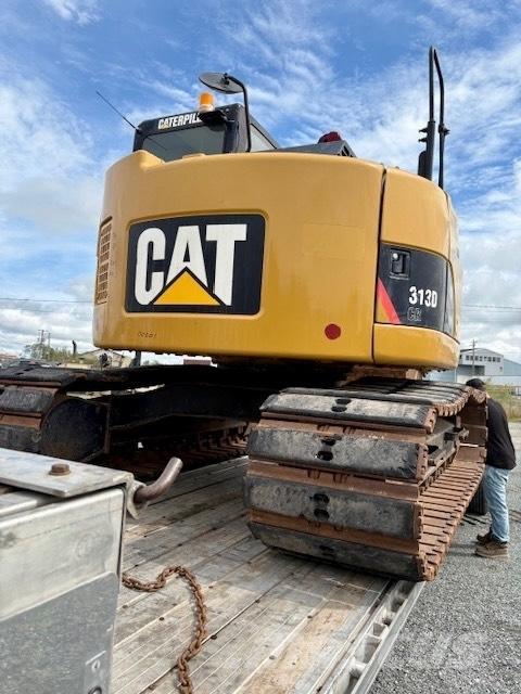CAT 313 D Gumikerekes kotrók