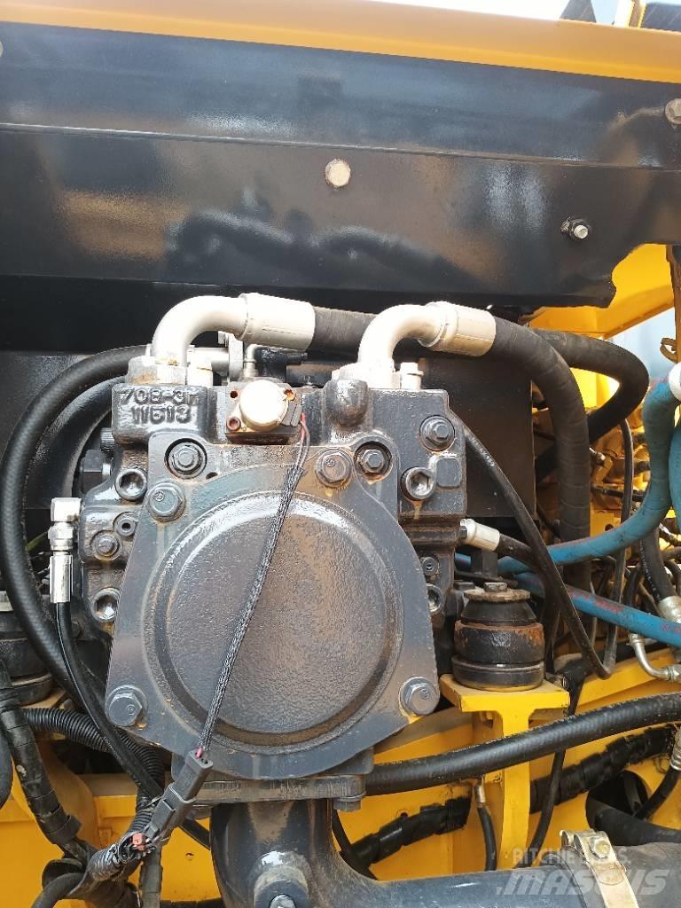Komatsu PC 160 Lánctalpas kotrók