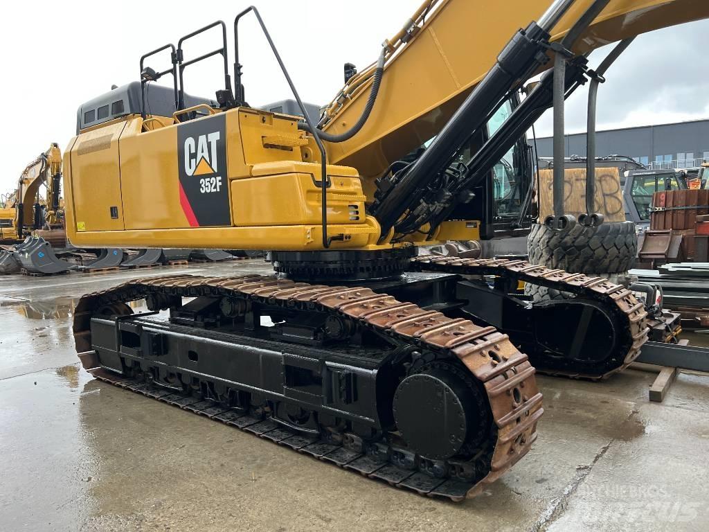 CAT 352 F Lánctalpas kotrók