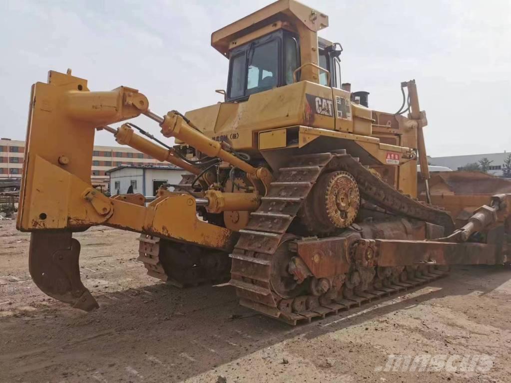 CAT D 9 R lánctalpas dózerek