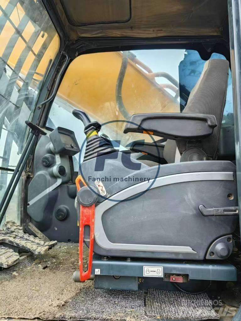 Hyundai 520L-9VS Lánctalpas kotrók
