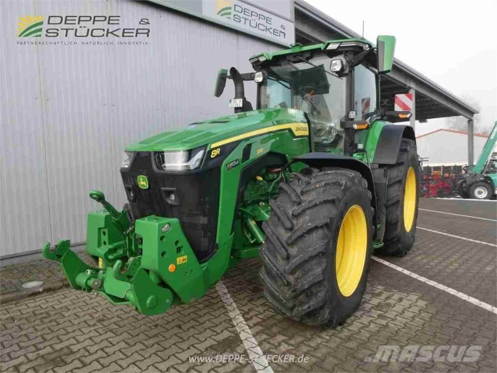 John Deere 8R 370 Traktorok