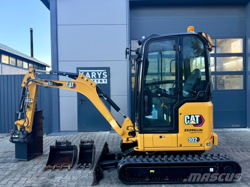 CAT 302 CR Mini kotrók < 7t