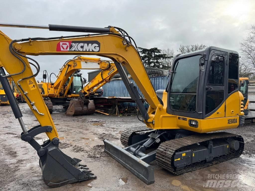 XCMG XE 60 DA Mini kotrók < 7t