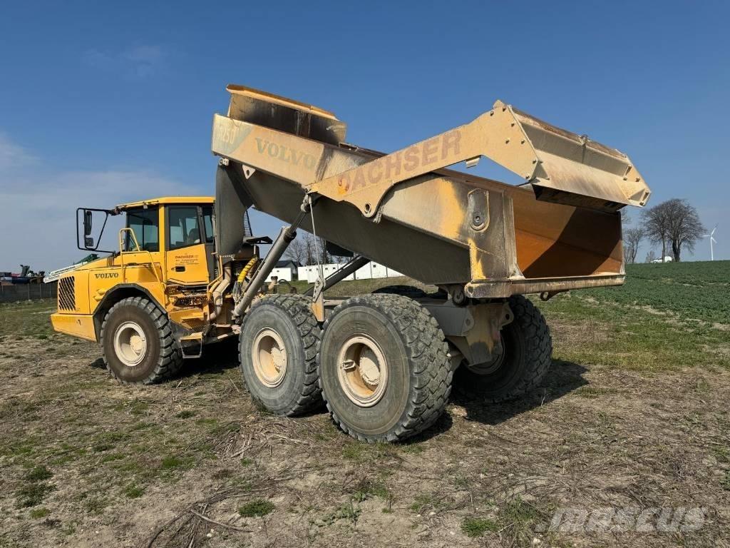 Volvo A 25 D Csuklósdömperek