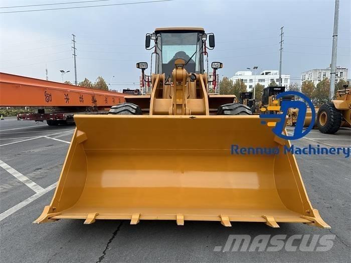 CAT 966H Gumikerekes homlokrakodók