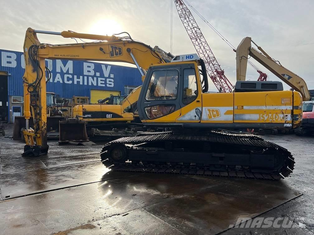 JCB JS 240 LC Lánctalpas kotrók