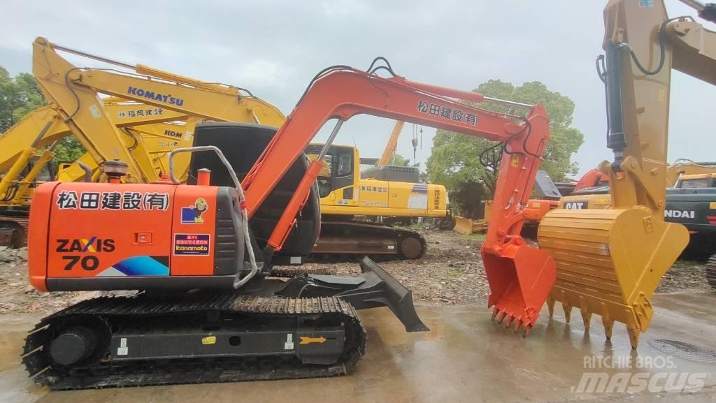 Hitachi ZX 70 Mini kotrók < 7t