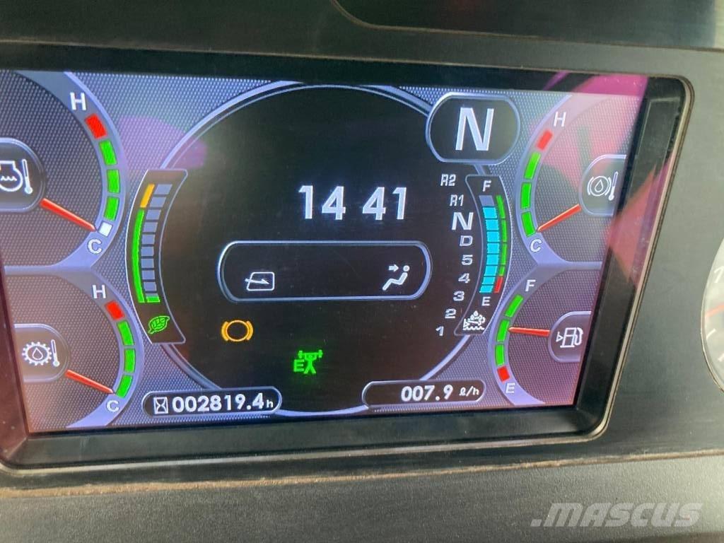 Komatsu HM300-5E0 Csuklósdömperek