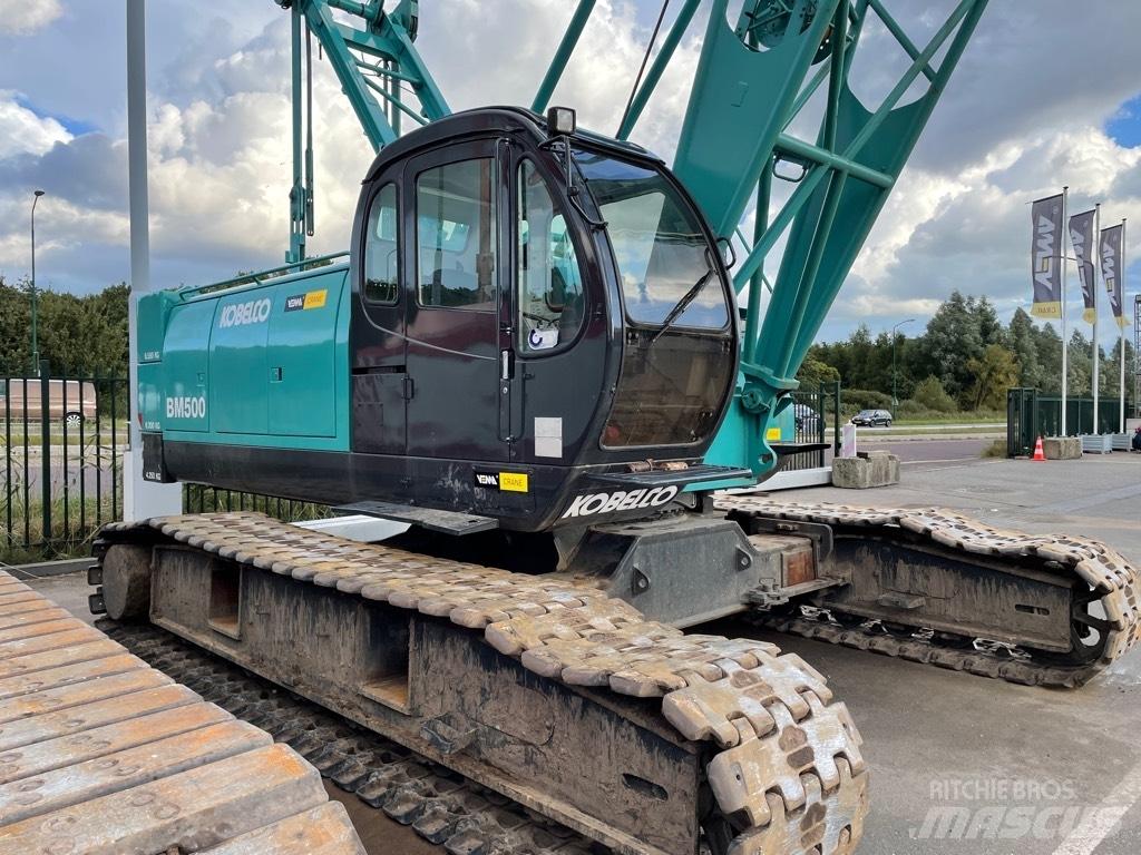 Kobelco BM 500 Lánctalpas daruk