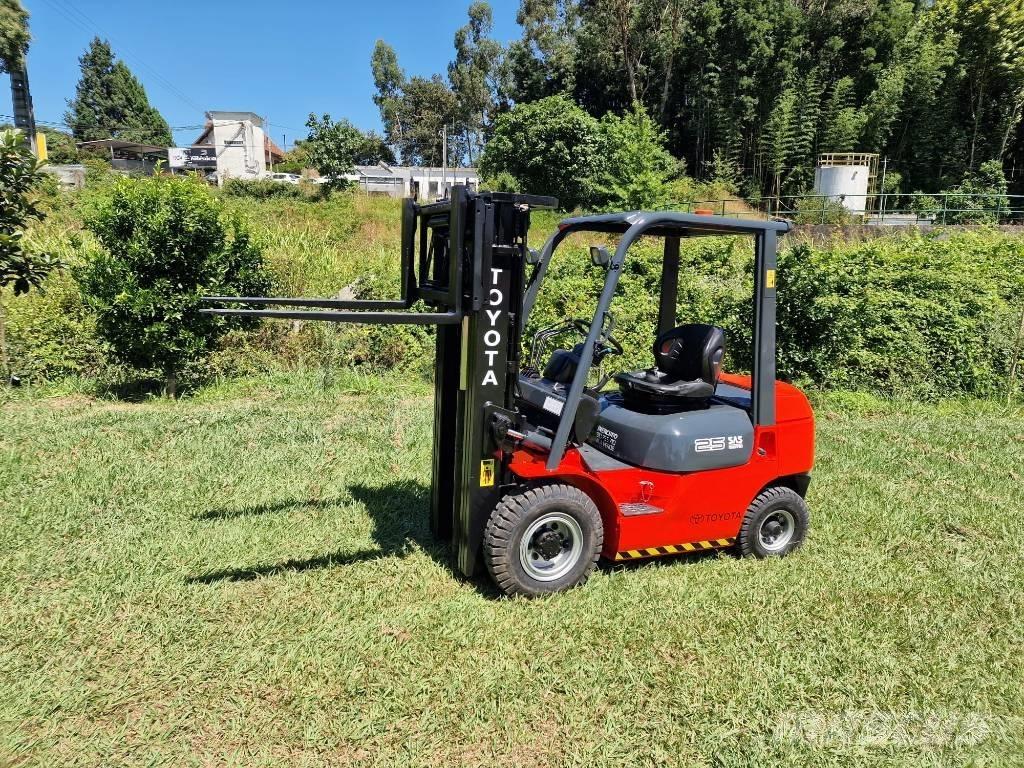 Toyota 25 Dízel targoncák