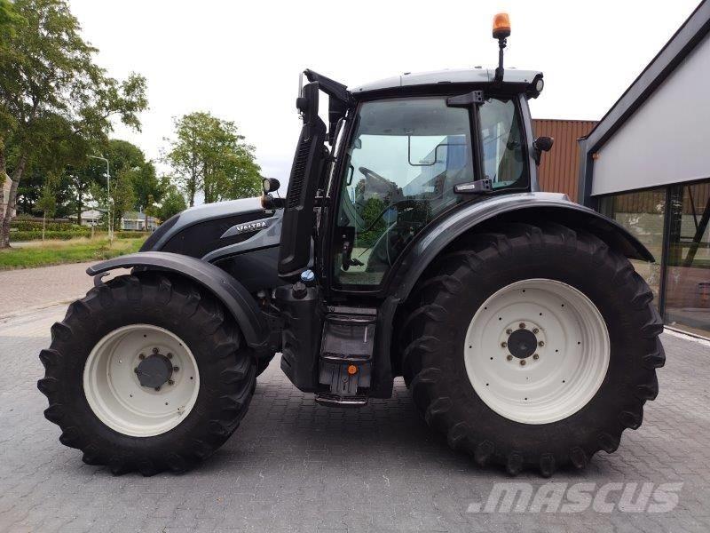 Valtra N174 V Traktorok
