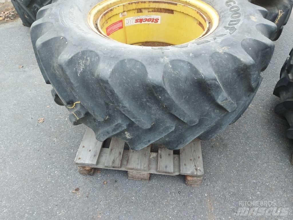 Goodyear 540/65x28 Egyéb traktor tartozékok