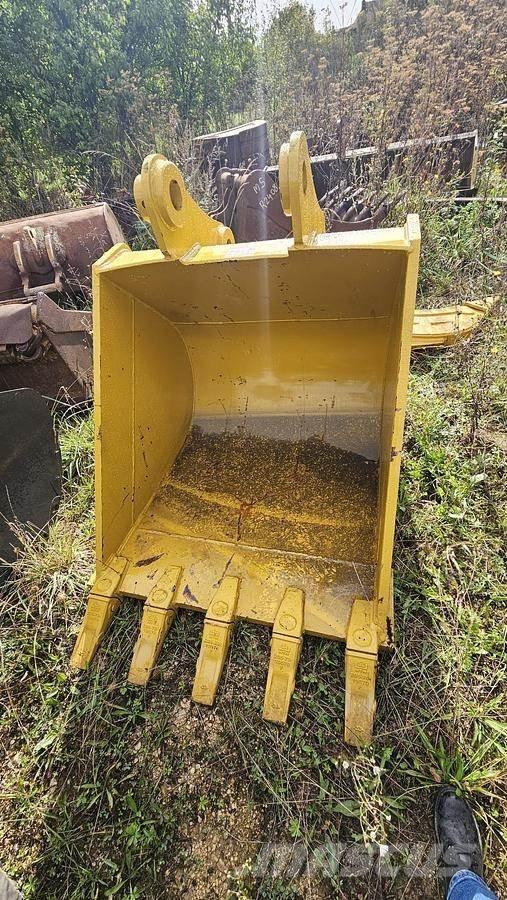 Komatsu PC200 Kanalak