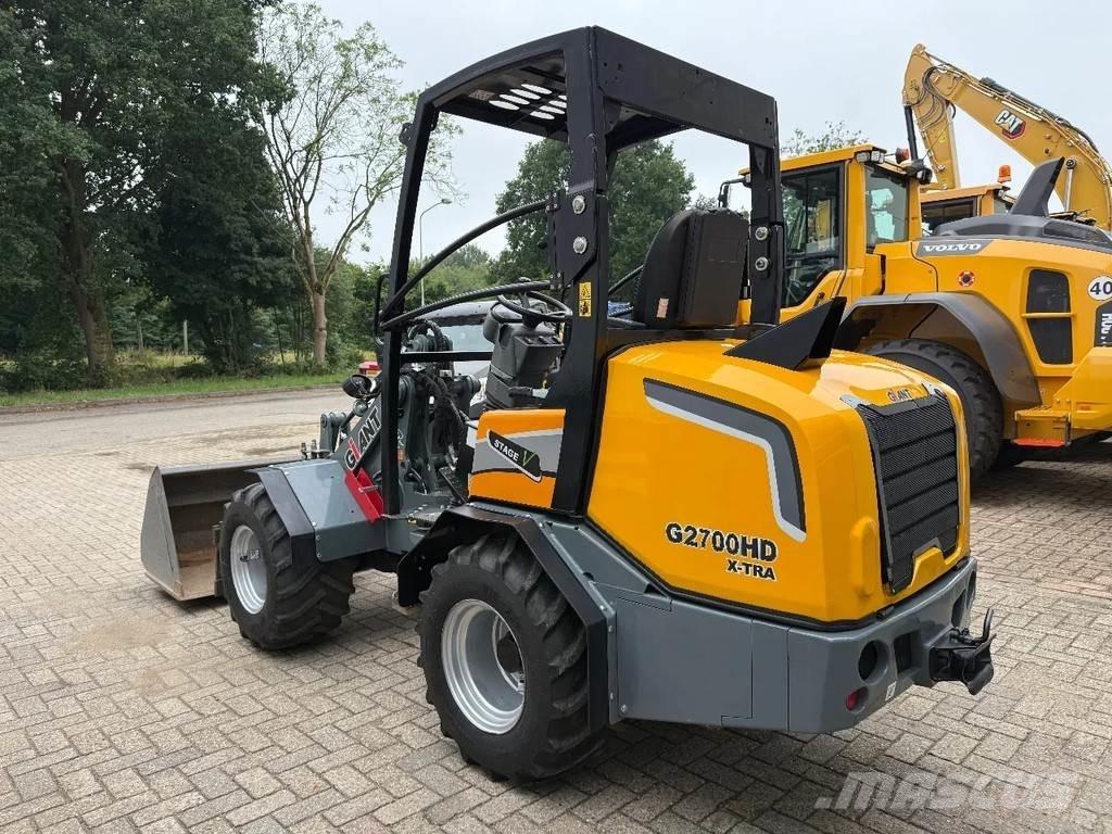 GiANT G2700 Gumikerekes homlokrakodók