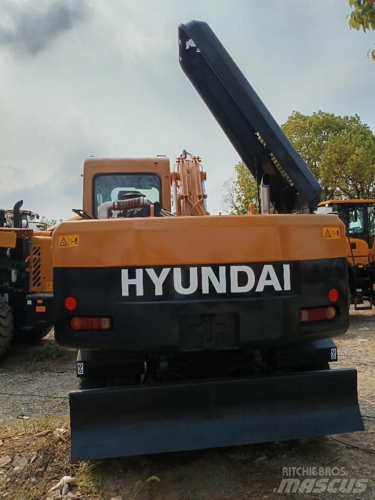 Hyundai 150W-9 Lánctalpas kotrók