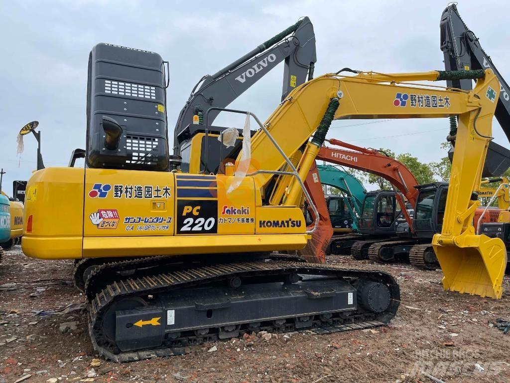Komatsu PC 220 Lánctalpas kotrók