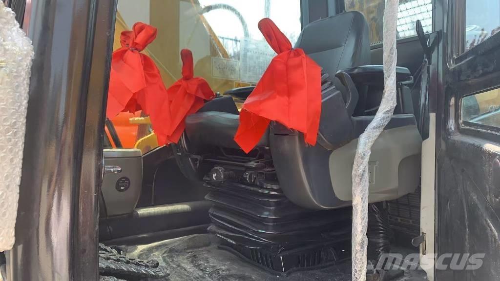 CAT 320GC Lánctalpas kotrók