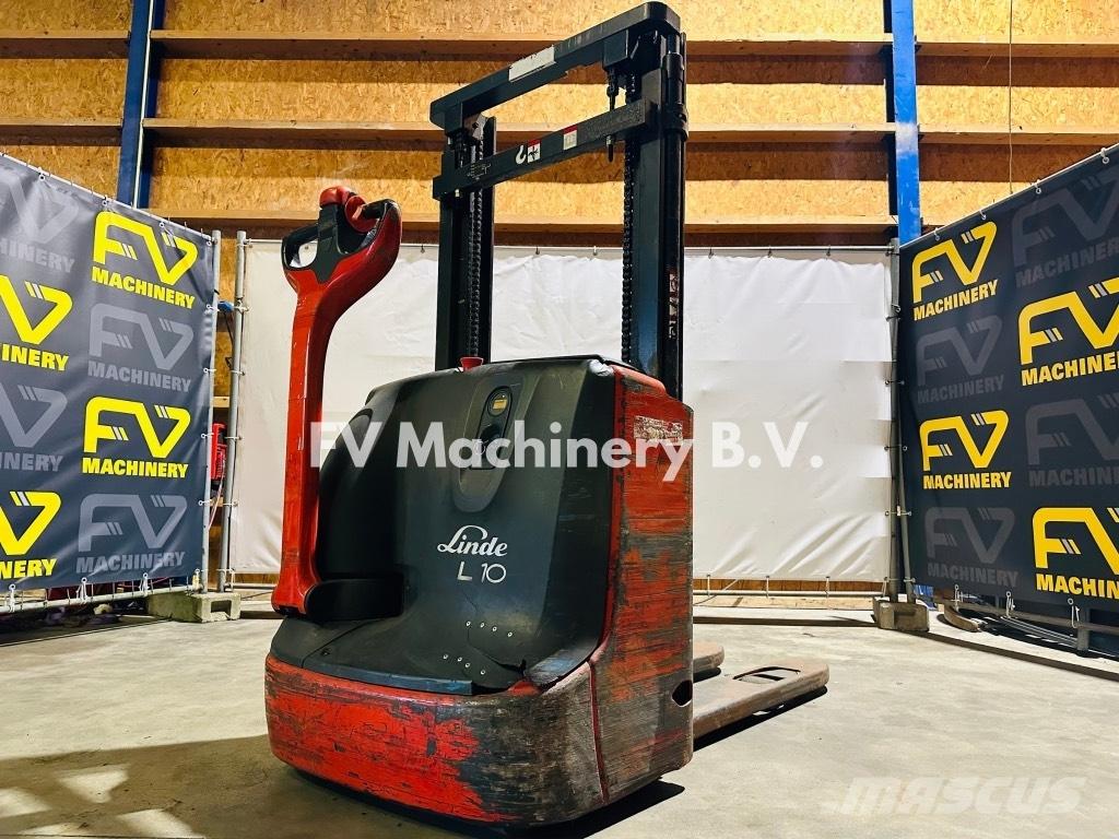 Linde L 10 B Gyalogkíséretű targonca