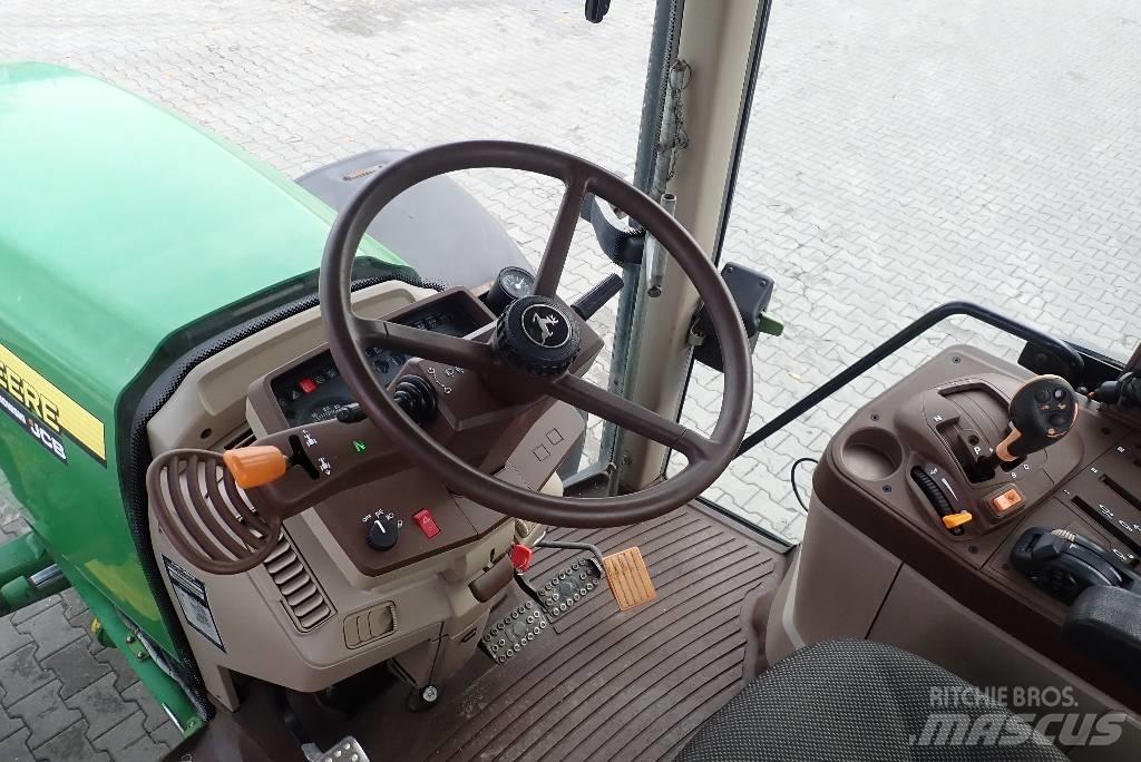 John Deere 6820 Traktorok