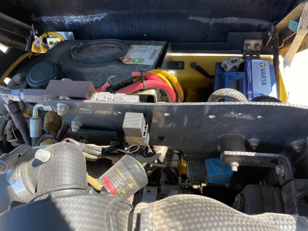 Bomag BW 100 AC-5 Kombinált hengerek