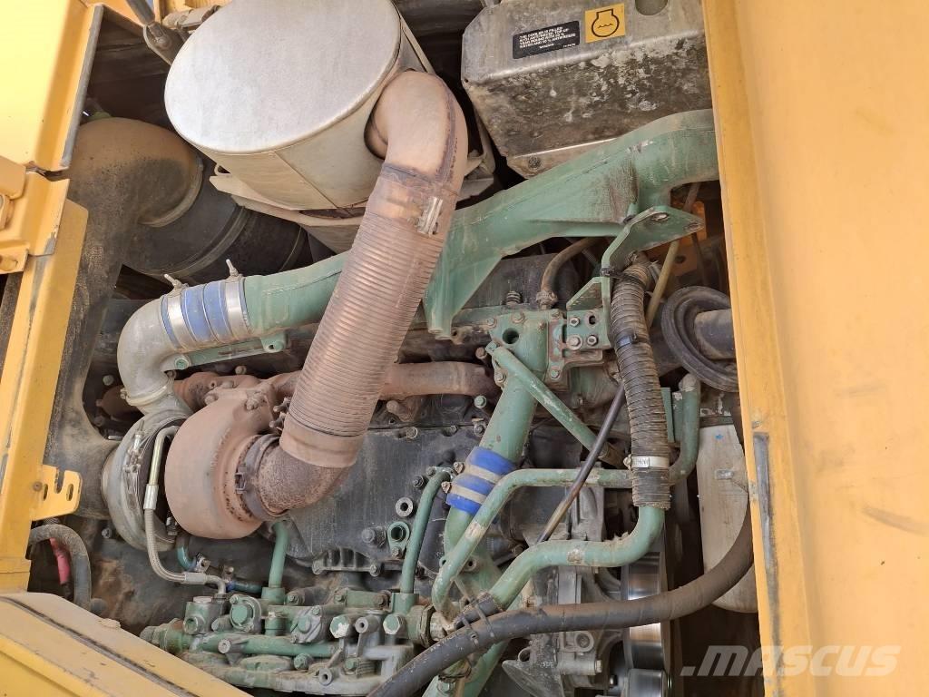 Volvo L 150 E Gumikerekes homlokrakodók