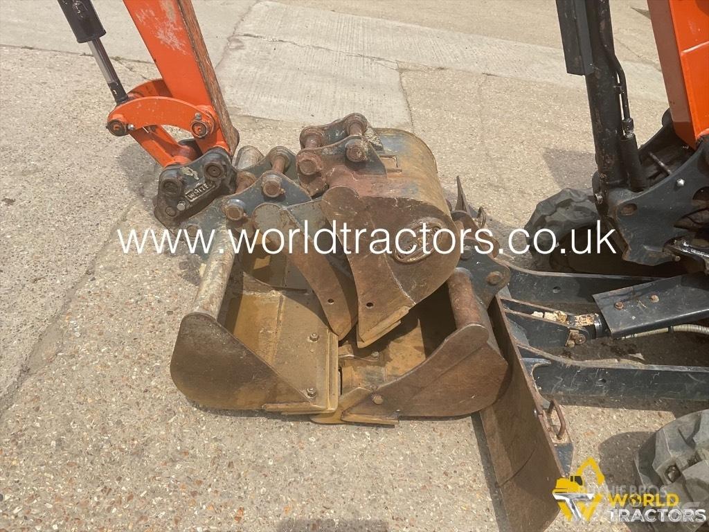 Hitachi Zaxis 19 U Mini kotrók < 7t