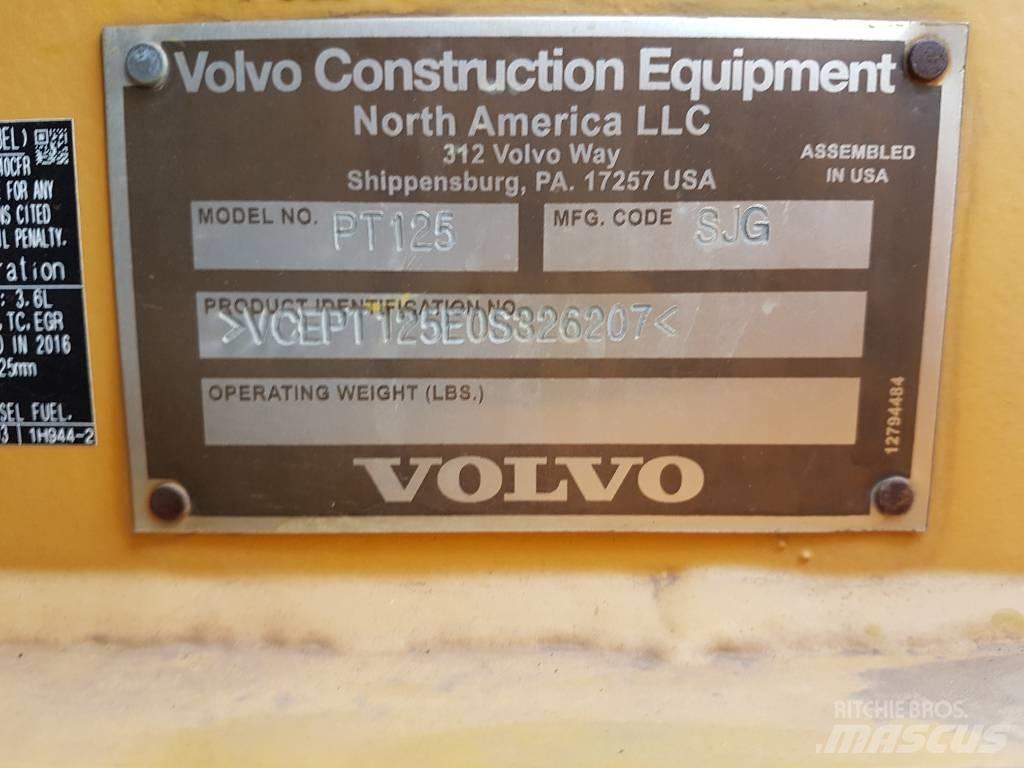 Volvo PT 125 Pneumatikus kerekes hengerek