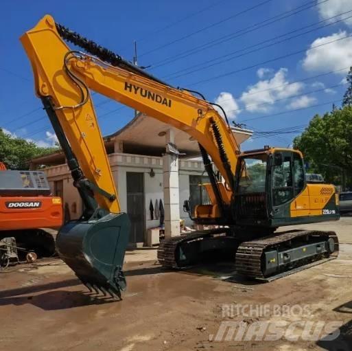 Hyundai R220LC-9S Lánctalpas kotrók
