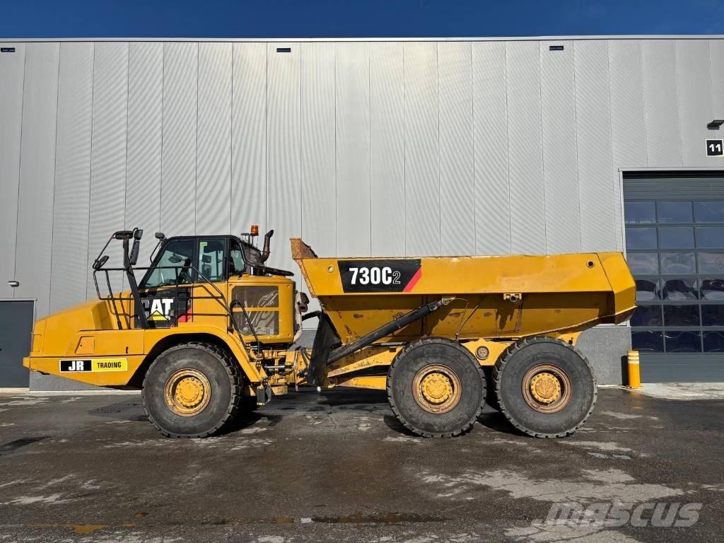 CAT 730 C2 (Tailgate) Csuklósdömperek