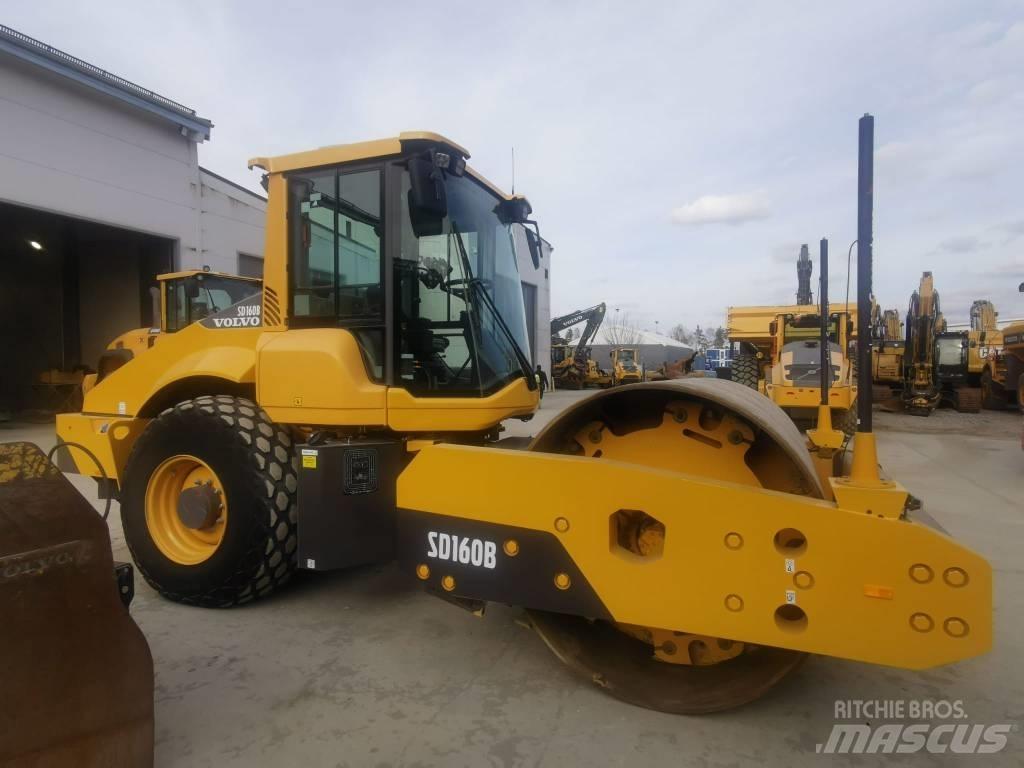 Volvo SD 160 B Egydobos hengerek