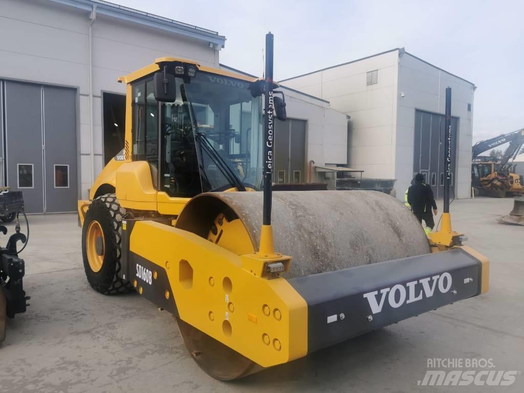 Volvo SD 160 B Egydobos hengerek