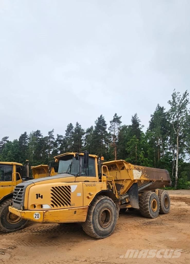 Volvo A 25 D Csuklósdömperek