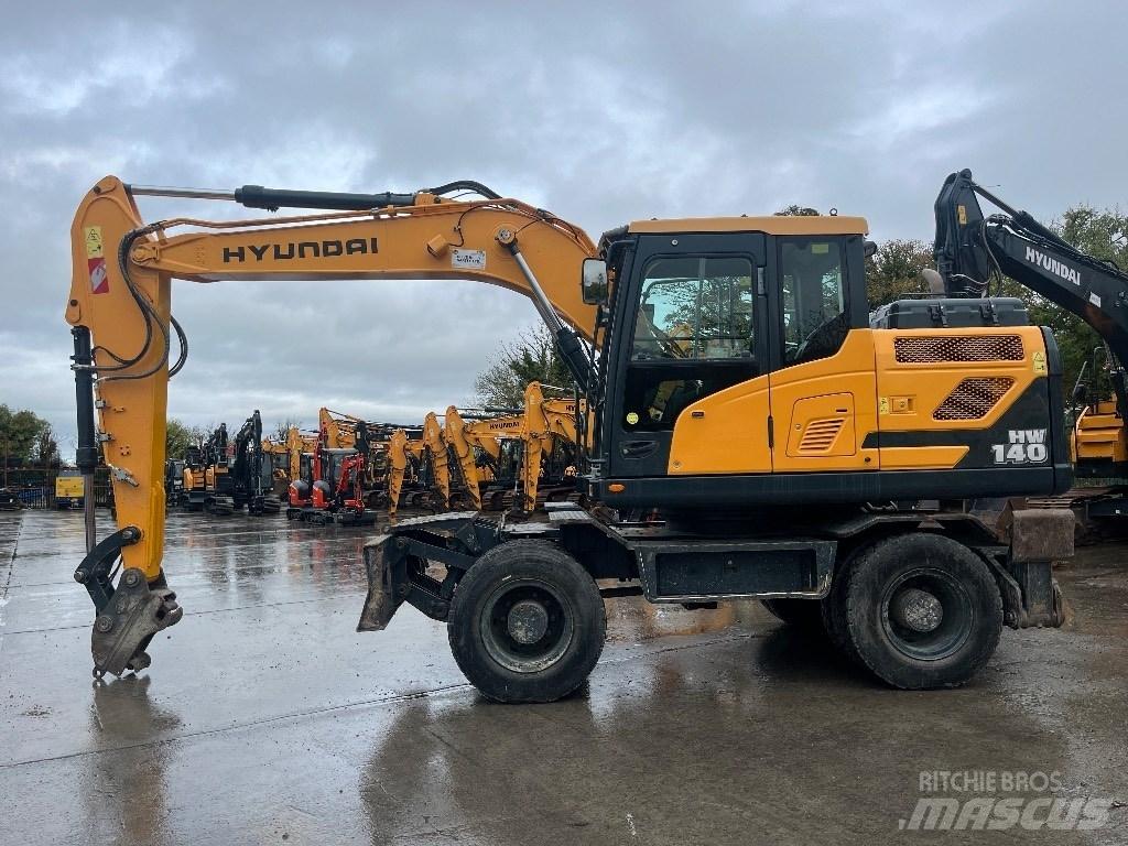 Hyundai HW140 Gumikerekes kotrók