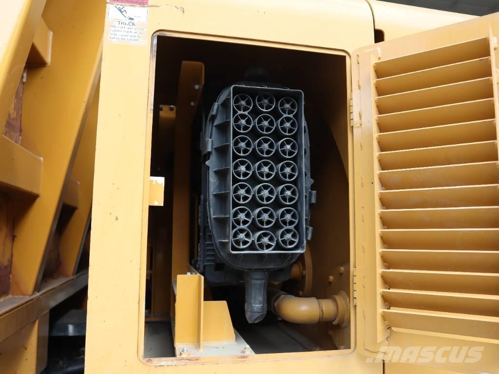 Morooka MST 2200 V D Lánctalpas dömperek
