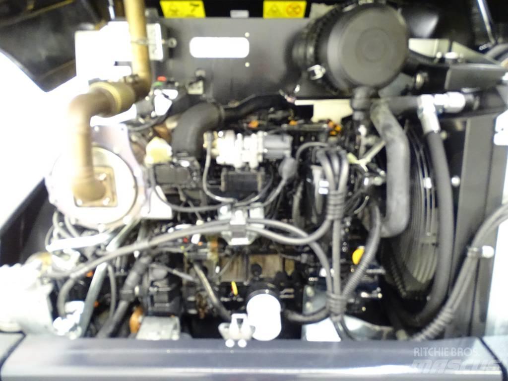 Yanmar V 100-5 Gumikerekes homlokrakodók