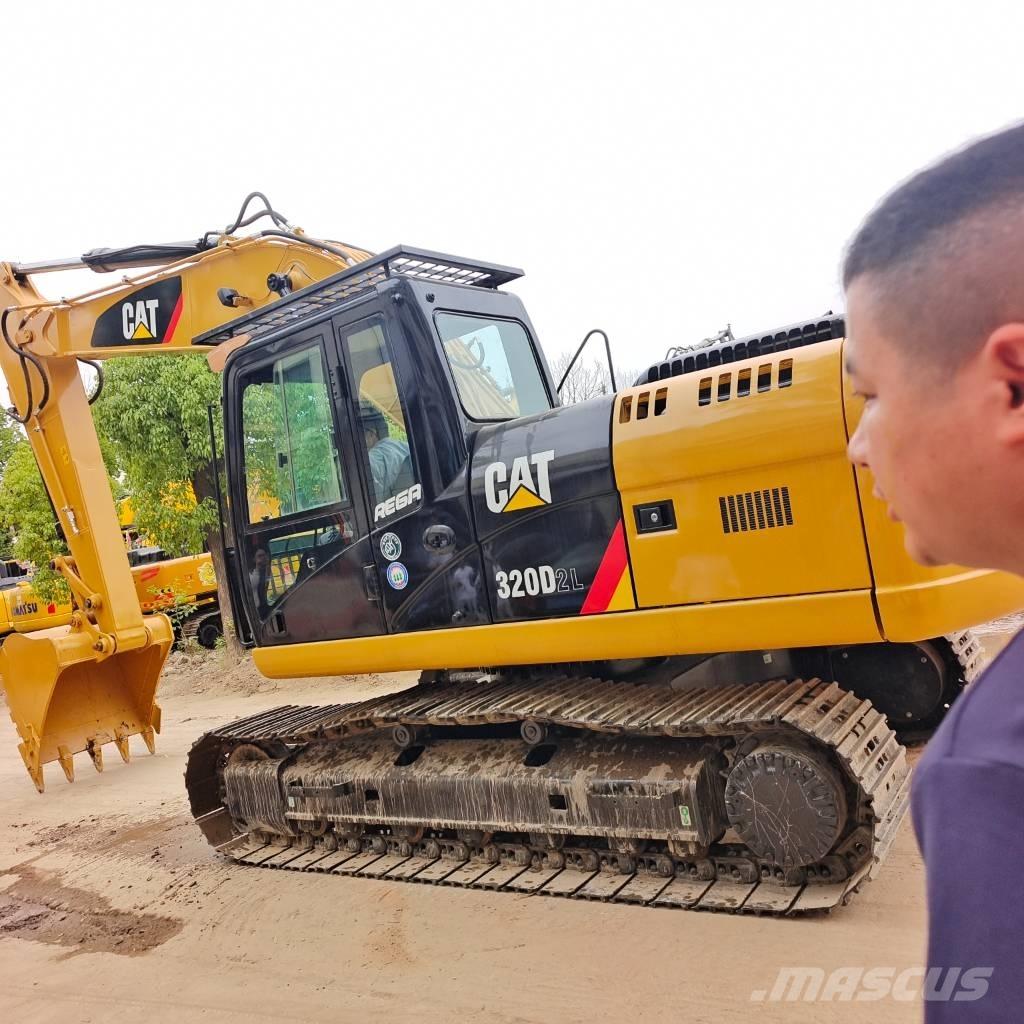 CAT 320 D Lánctalpas kotrók