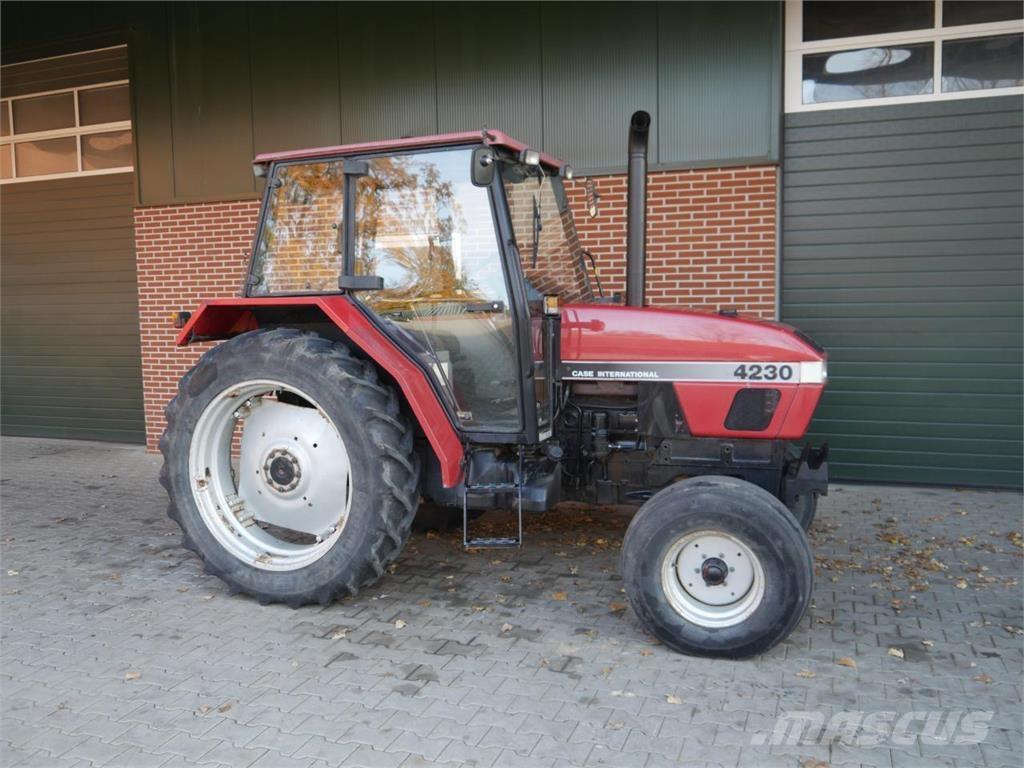 Case IH 4230 2wd Traktorok