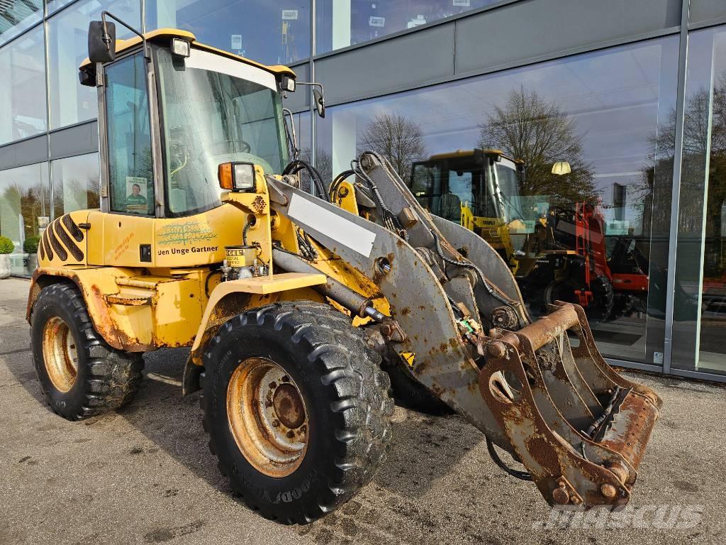 Volvo L 35 Gumikerekes homlokrakodók