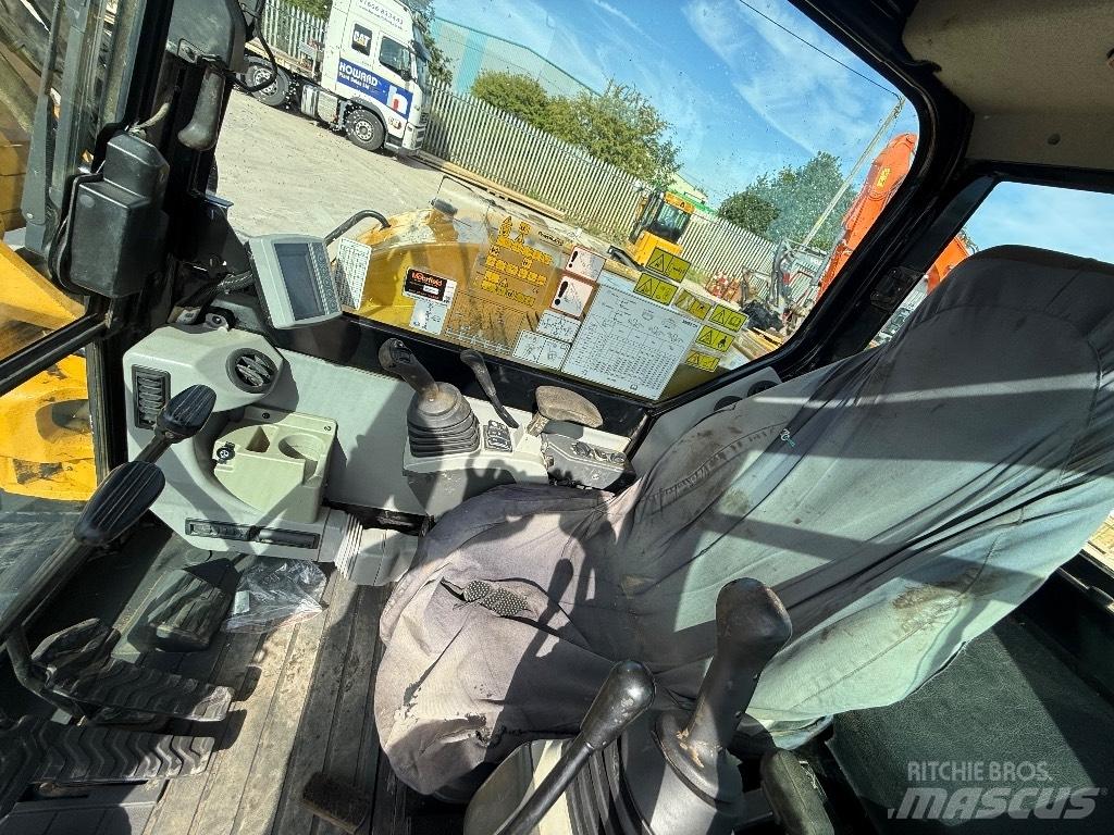 CAT 308 E 2 CR Közepes (midi) kotrók 7 t - 12 t