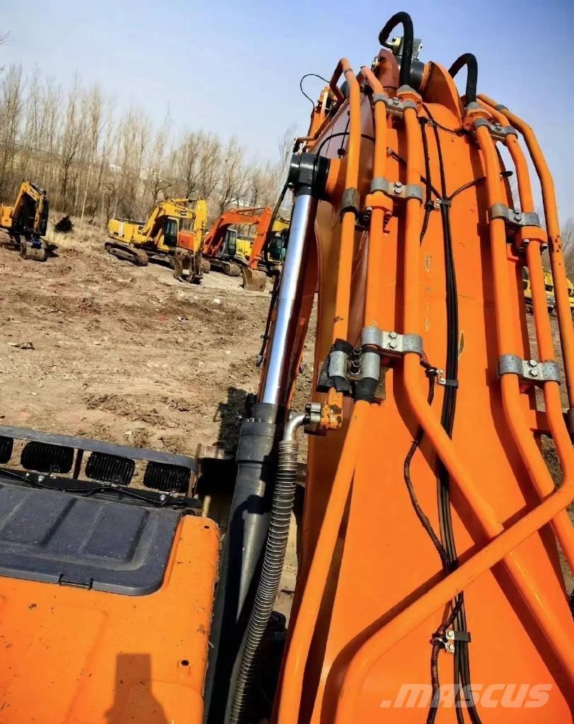 Doosan DX 500 LC Lánctalpas kotrók