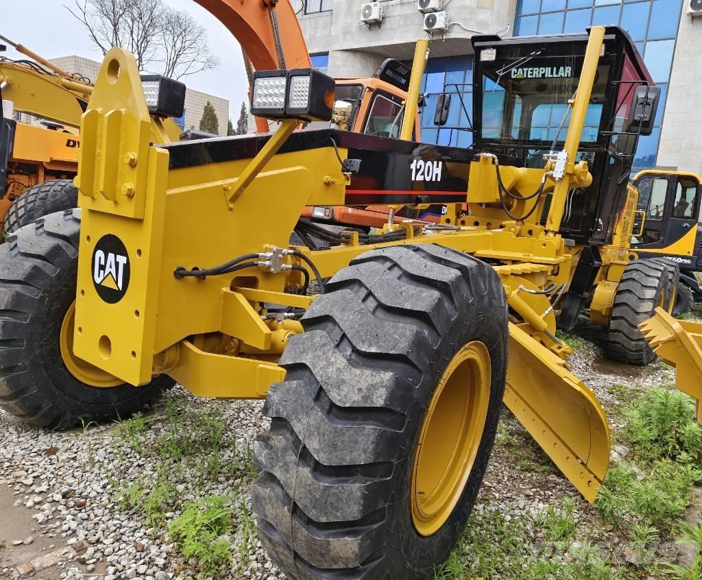 CAT 120 H Gréderek