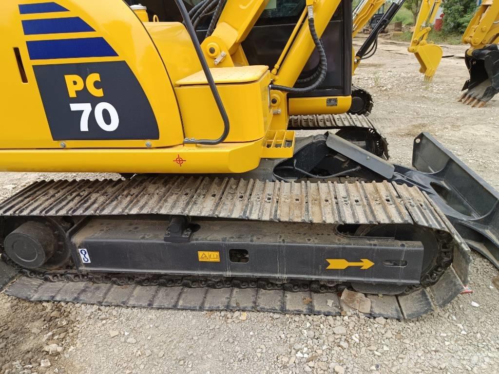 Komatsu PC 70 Lánctalpas kotrók